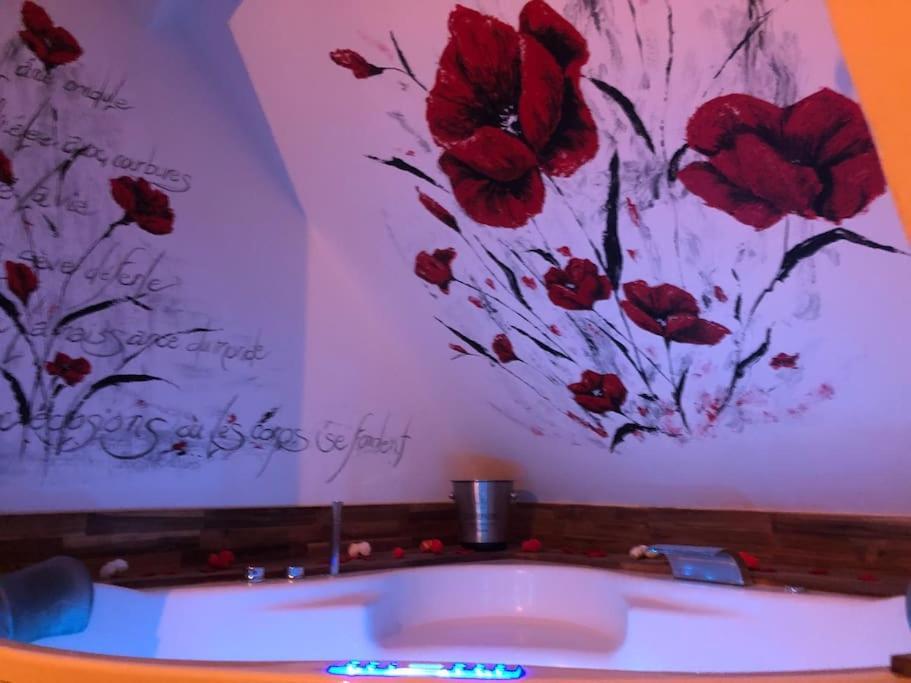 Sejour Detente Au Coeur De Macon Spa,Cine,Bouteille Offerte Bagian luar foto