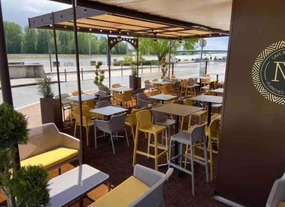 Sejour Detente Au Coeur De Macon Spa,Cine,Bouteille Offerte Bagian luar foto
