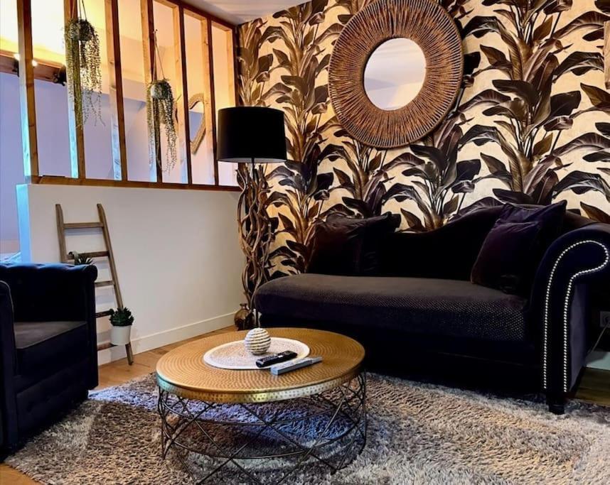 Sejour Detente Au Coeur De Macon Spa,Cine,Bouteille Offerte Bagian luar foto