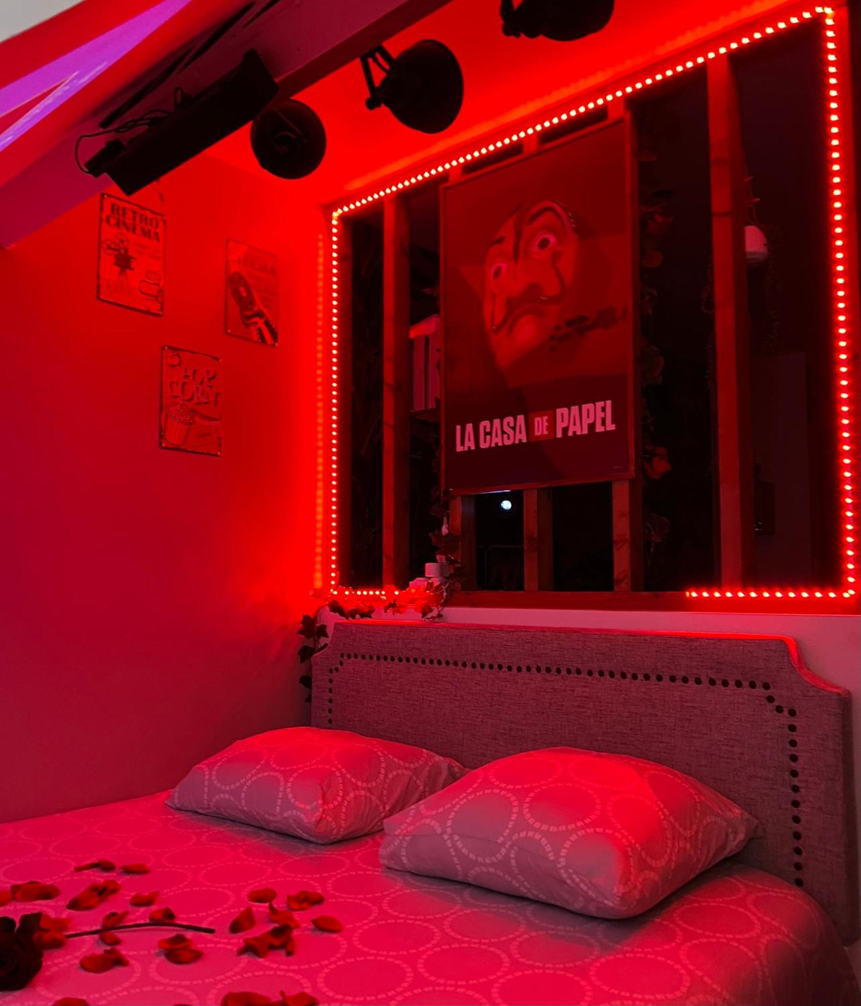 Sejour Detente Au Coeur De Macon Spa,Cine,Bouteille Offerte Bagian luar foto